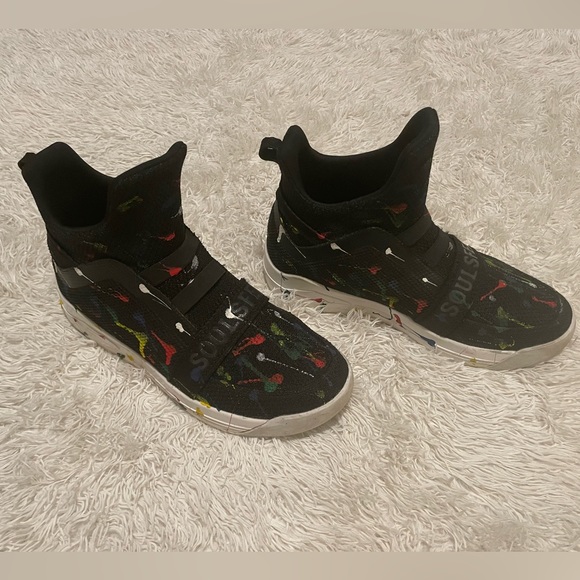 Soulfeng Hightop Active Sneakers - Picture 2 of 4